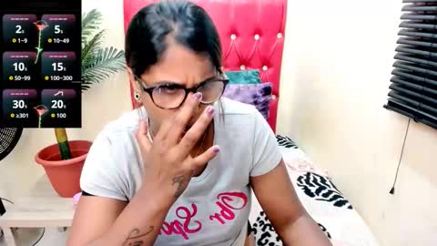 Snapshot of strawberry_lipz chatting on October 6, 4:51 am strawberry_lipz online show from October 6, 4:51 am