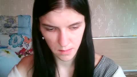 Strawberry Storm online show from April 24, 12:52 pm