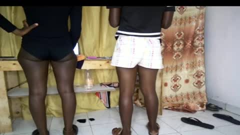 streetlioness online show from April 14, 6:30 pm