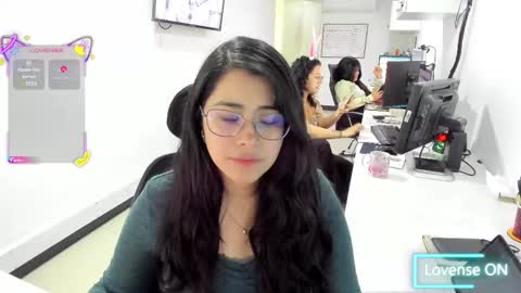 Snapshot of studcb_ chatting on September 12, 8:49 pm studcb_ online show from September 12, 8:49 pm
