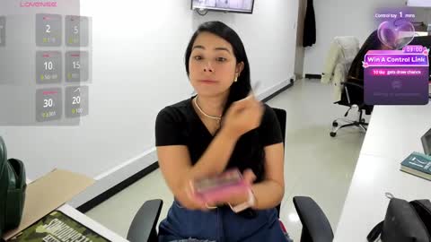Snapshot of studcb_ chatting on March 6, 8:16 pm studcb_ online show from March 6, 8:16 pm