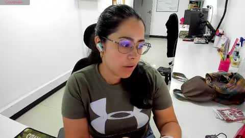 studcb_ online show from May 2, 10:46 pm