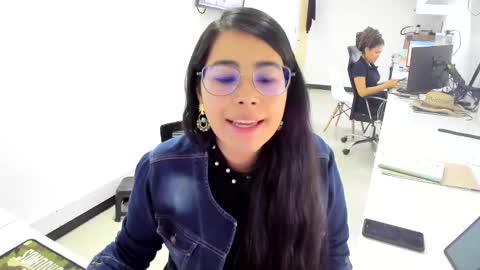 Snapshot of studcb_ chatting on February 28, 9:33 pm studcb_ online show from February 28, 9:33 pm