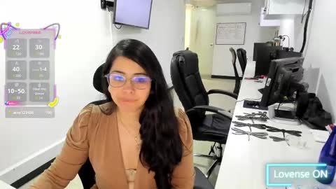 Snapshot of studcb_ chatting on September 16, 8:28 pm studcb_ online show from September 16, 8:28 pm