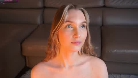 Mure online show from April 26, 1:42 pm