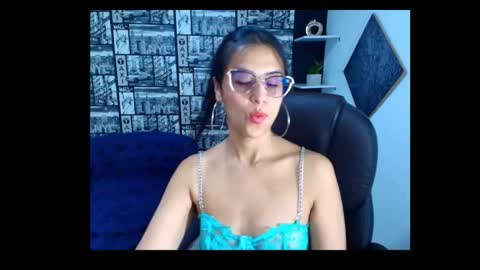Snapshot of sub_scarlett_ chatting on October 20, 1:25 pm sub_scarlett_ online show from October 20, 1:25 pm
