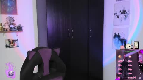 Alexy online show from April 29, 3:04 pm