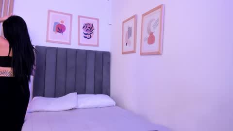 Luna  online show from September 18, 8:07 pm