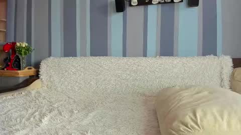 Kat Martinez online show from March 18, 11:48 am