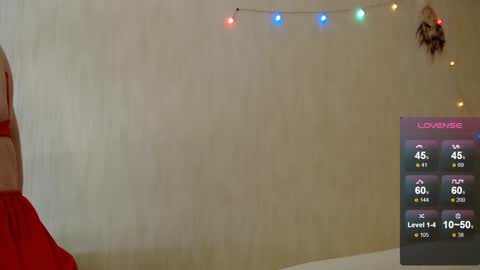 Snapshot of sugar_desire chatting on December 3, 6:06 pm Instagram faroffland online show from December 3, 6:06 pm