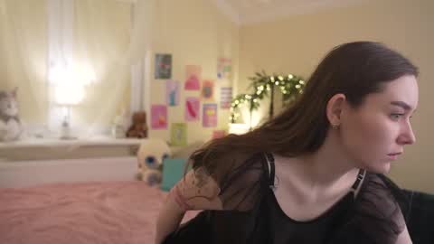 Snapshot of sugar_peasy chatting on March 2, 7:19 pm Rikki online show from March 2, 7:19 pm