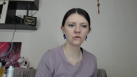 SugarTati online show from February 2, 7:35 pm