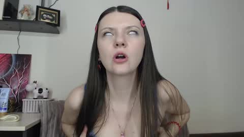 SugarTati online show from February 28, 7:35 pm