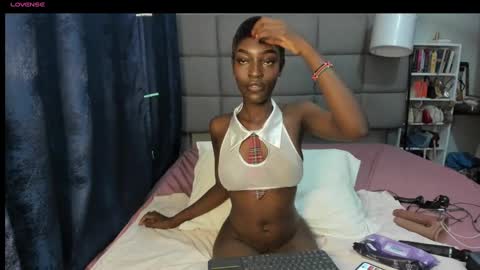 Snapshot of suhaila_suu chatting on February 28, 10:17 pm suhaila_suu online show from February 28, 10:17 pm