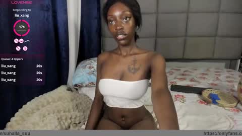 Snapshot of suhaila_suu chatting on September 18, 2:32 am suhaila_suu online show from September 18, 2:32 am
