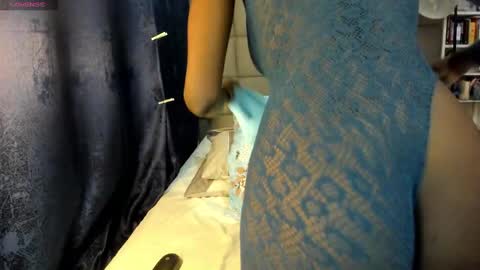 Snapshot of suhaila_suu chatting on December 16, 11:39 pm suhaila_suu online show from December 16, 11:39 pm