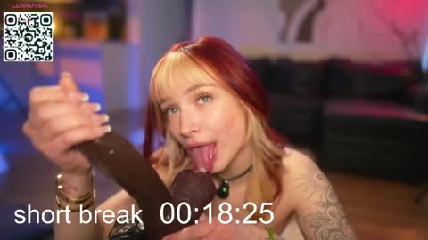 Lika ginger  Jessy blond   online show from April 28, 5:00 am