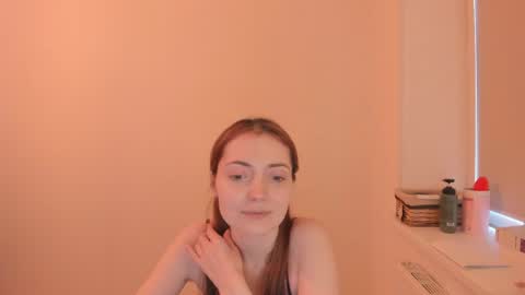 Summer Preston online show from April 27, 10:01 am