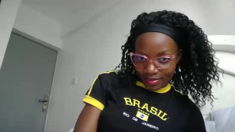 summerbuddy online show from November 28, 1:36 pm