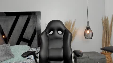 Summer online show from February 18, 2:27 pm