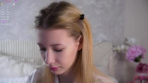 Lily online show from April 23, 3:14 pm