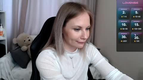 Naomi online show from April 23, 5:59 am