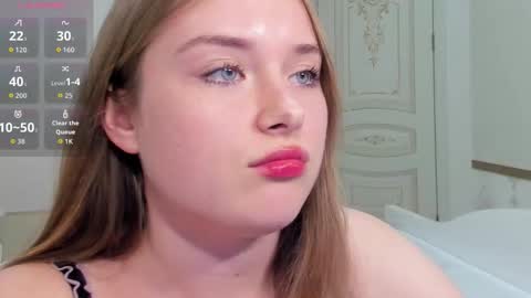 Vanessa online show from November 29, 1:15 pm