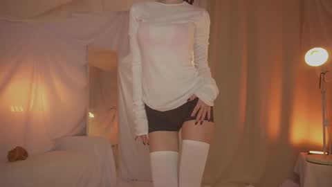 Maria online show from May 2, 9:40 pm