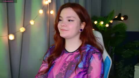 Snapshot of sunrise_enny chatting on October 12, 7:49 pm sunrise_enny online show from October 12, 7:49 pm