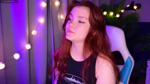 Snapshot of sunrise_enny chatting on October 9, 7:29 pm sunrise_enny online show from October 9, 7:29 pm