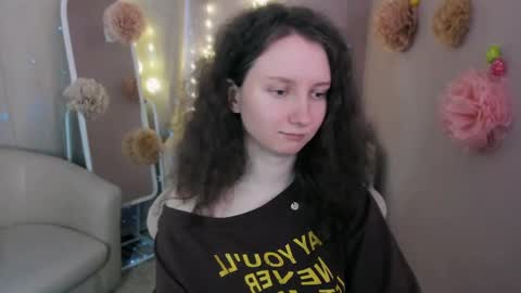 Alice online show from April 4, 5:28 am