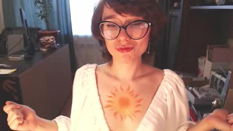 Hella online show from November 17, 6:47 am