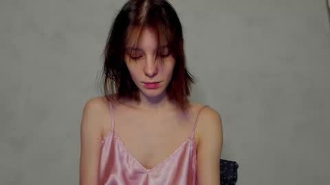 Una online show from December 22, 11:30 pm