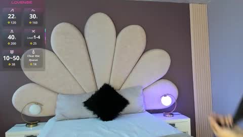 Susann online show from December 14, 12:11 pm