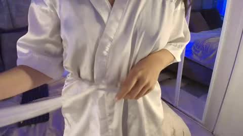 Susann online show from April 25, 1:36 pm