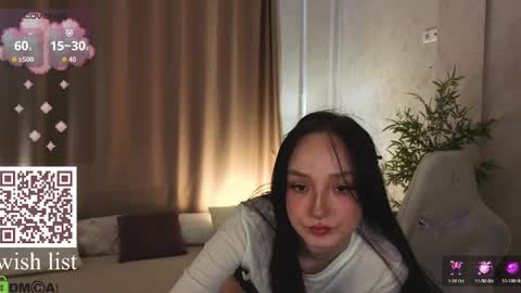 Annie online show from April 22, 2:52 am