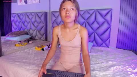 susana_sanchezz online show from February 12, 12:07 pm