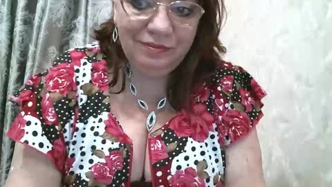 Snapshot of susanaahsun chatting on January 3, 11:57 am SusanaAhSun online show from January 3, 11:57 am