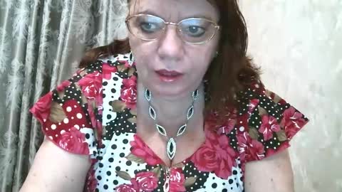 Snapshot of susanaahsun chatting on January 10, 11:54 am SusanaAhSun online show from January 10, 11:54 am