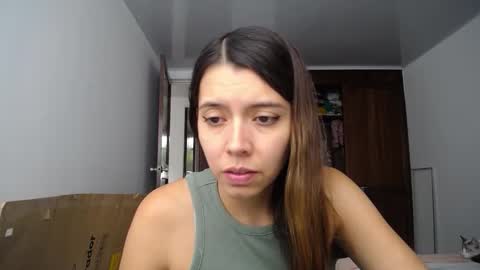 Snapshot of susanaduncann chatting on October 19, 7:49 pm Susana online show from October 19, 7:49 pm