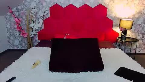 Susane Nori online show from January 14, 5:23 am