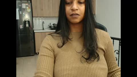 Susan Rhodes online show from April 27, 10:34 am