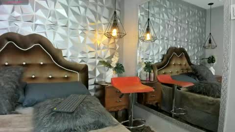 susanslim online show from April 24, 1:36 pm