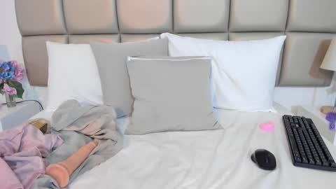 Snapshot of susanthomass chatting on September 20, 9:13 pm susanthomass online show from September 20, 9:13 pm