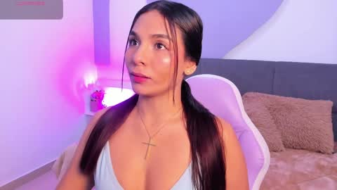 sussy_sweet4u online show from April 12, 10:51 am