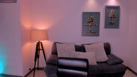 Sussy Bell online show from March 7, 4:41 am