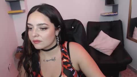 Susuya  online show from February 17, 7:02 pm