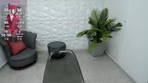 Susy online show from February 24, 6:47 pm