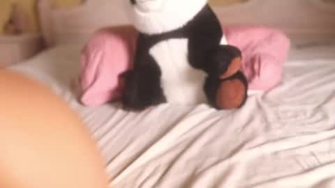 suzysuza online show from April 20, 9:07 pm