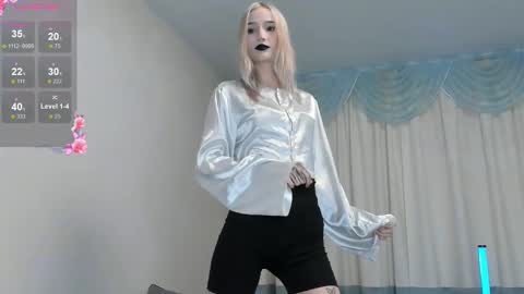 l1sa spears online show from September 9, 6:19 pm